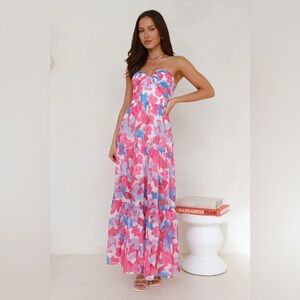 Playlist Halter Maxi Dress Pink